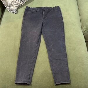 LAST CHANCE❗️ Trendy Charcoal Skinny Jeans